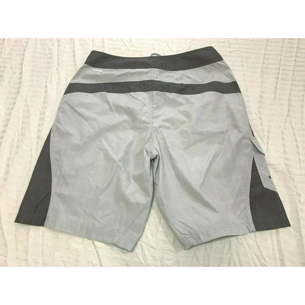 COLUMBIA OMNI SHADE CARGO SWIM UNLINED NYLON MENS SHORTS SIZE 34